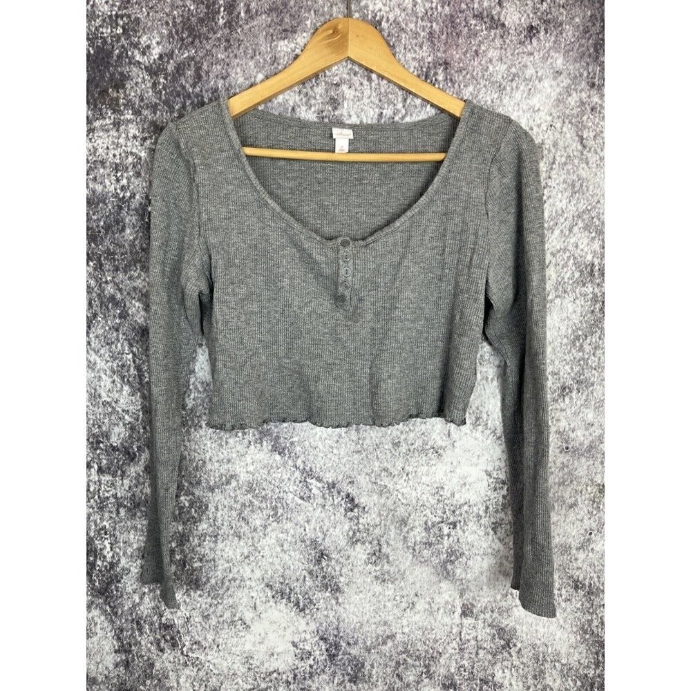 Colsie Soft Light Gray Lettuce Edge Long-Sleeve Cropped Top Blouse Women‎ Size M